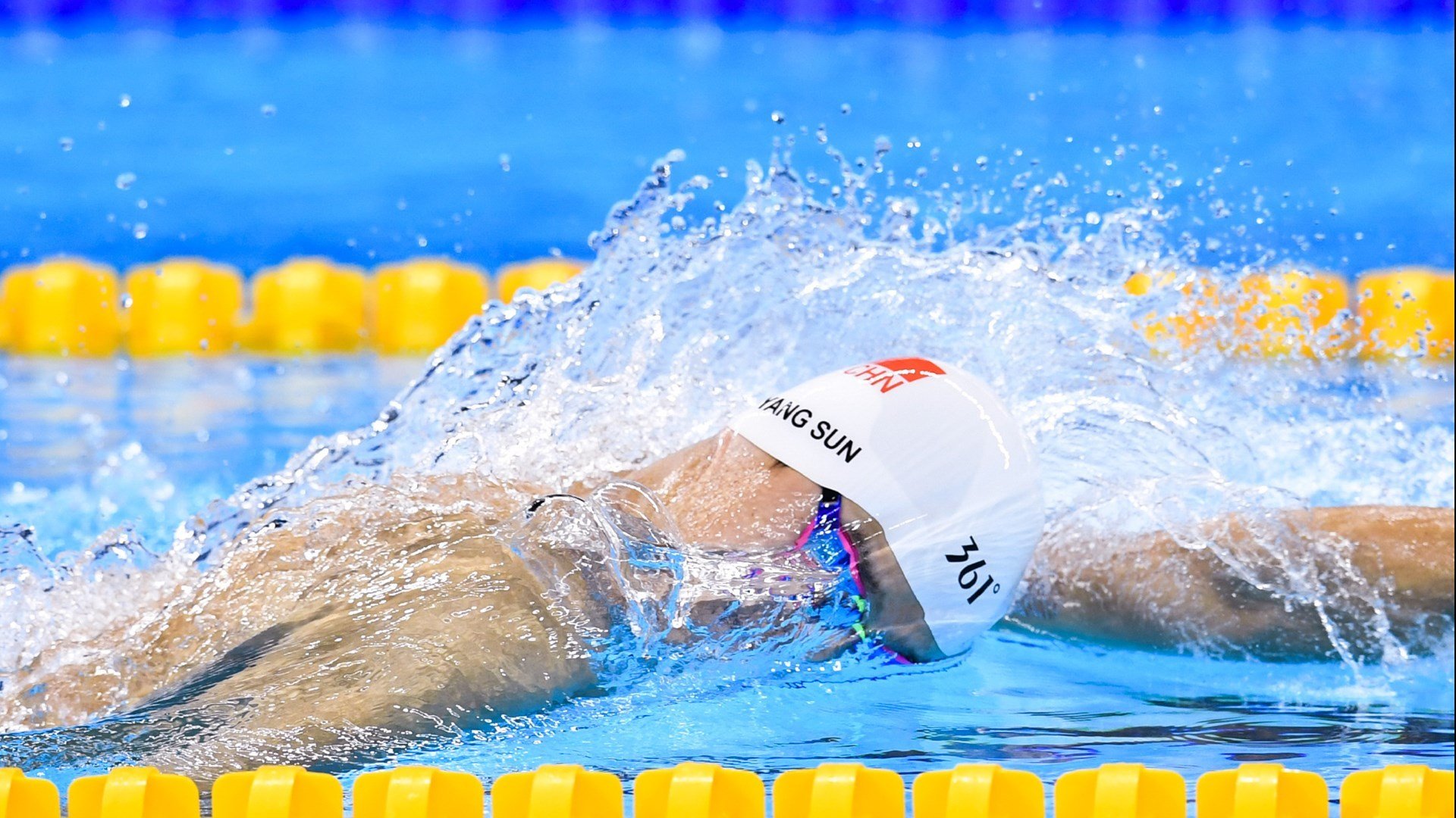 约基奇爆发难挽狂澜，魔术强势拿下开拓者显团队威力