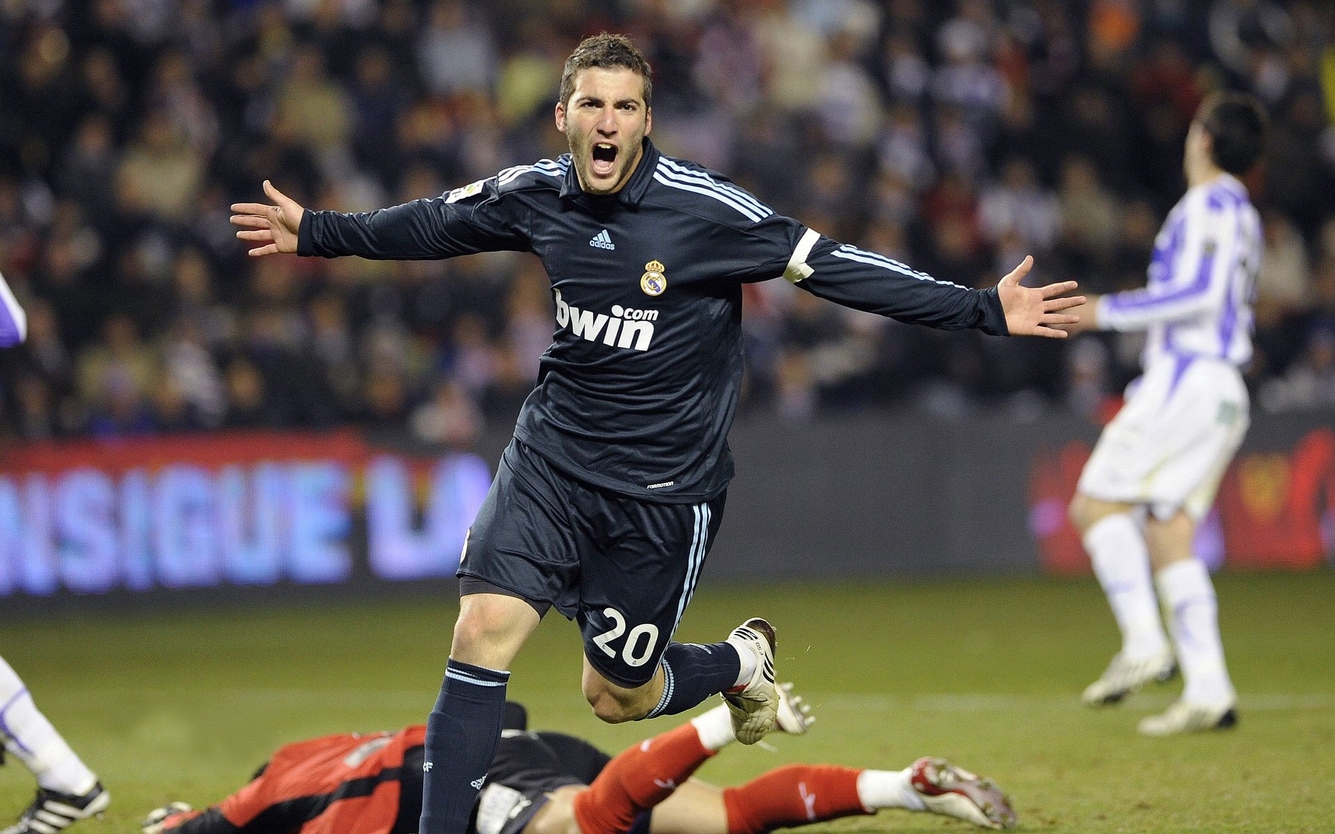 雷霆万压，抢七鏖战中的意志与未来